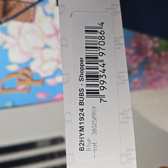 NWT Dooney & Bourke Hydrangea Monogram Shopper - Picture 5 of 15